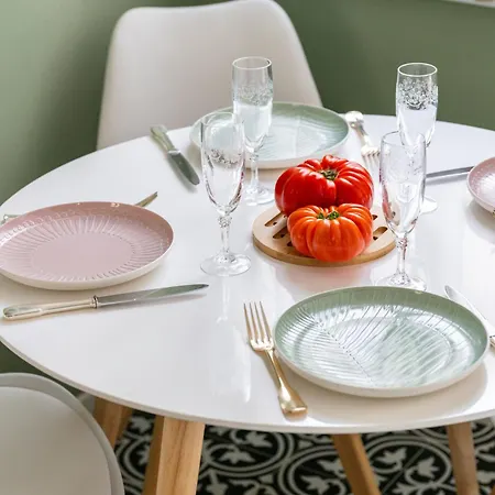 Pink Palace - Quartier Authentique Liberation