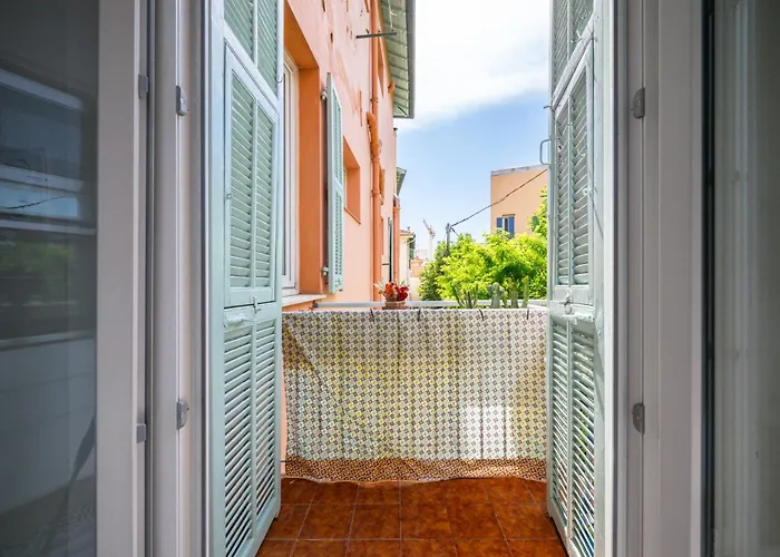 Pink Palace - Quartier Authentique Liberation Appartement Nice