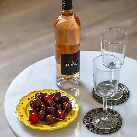 Pink Palace - Quartier Authentique Liberation Διαμέρισμα Νίκαια