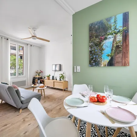 Pink Palace - Quartier Authentique Liberation Apartment *